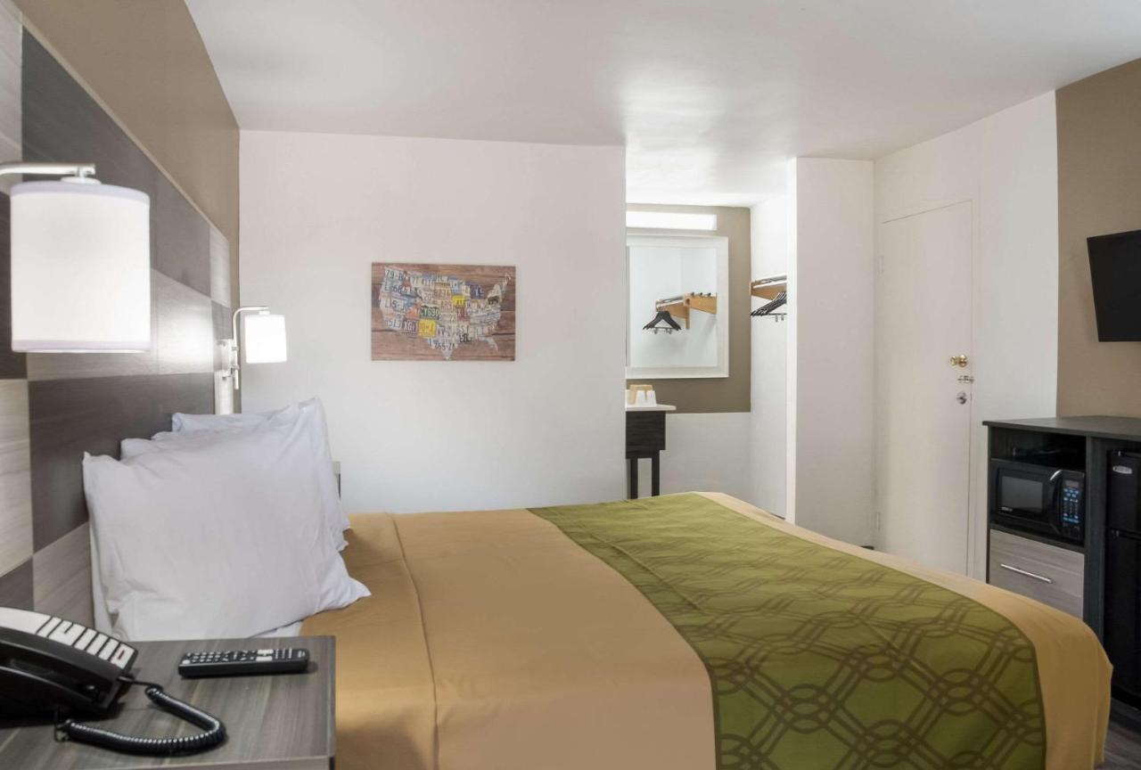 Econo Lodge Lakeland Екстер'єр фото