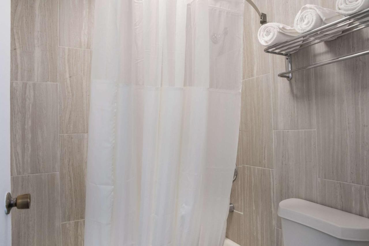 Econo Lodge Lakeland Екстер'єр фото